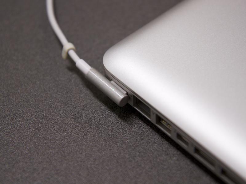 Billaddare Superslim till Apple MacBook med MagSafe