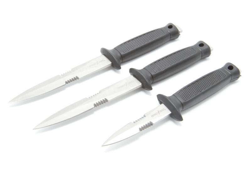 Kit med 3 kastknivar, 15 och 18 cm
