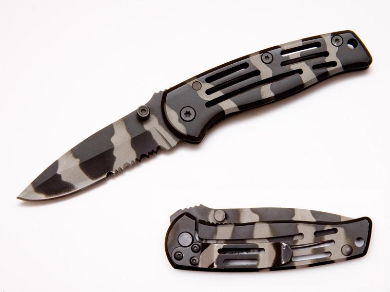 Liten fällkniv med haj-camo - 15cm