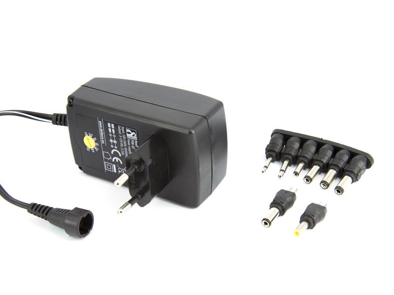 Nätadapter 3-12V DC 2,25A Deltaco PSR-22