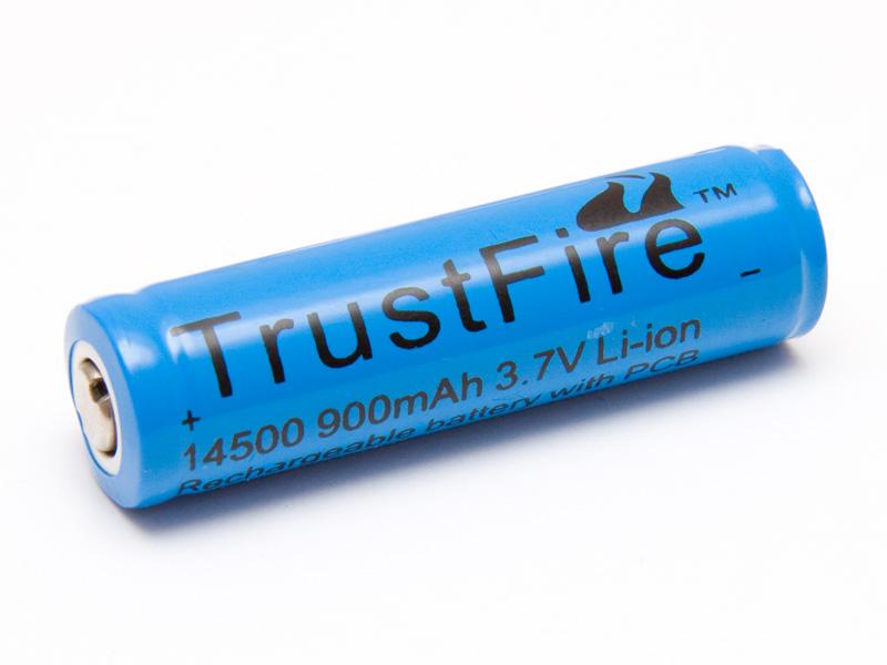 TrustFire laddningsbart litiumbatteri AA/14500 3,7 volt med PCB