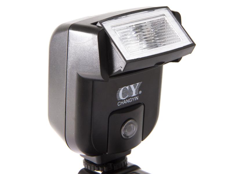 Yinyan CY-20 fotoblixt